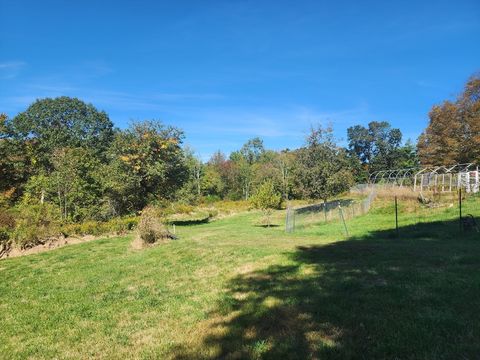 0 Putnam Rd Dudley MA 01571