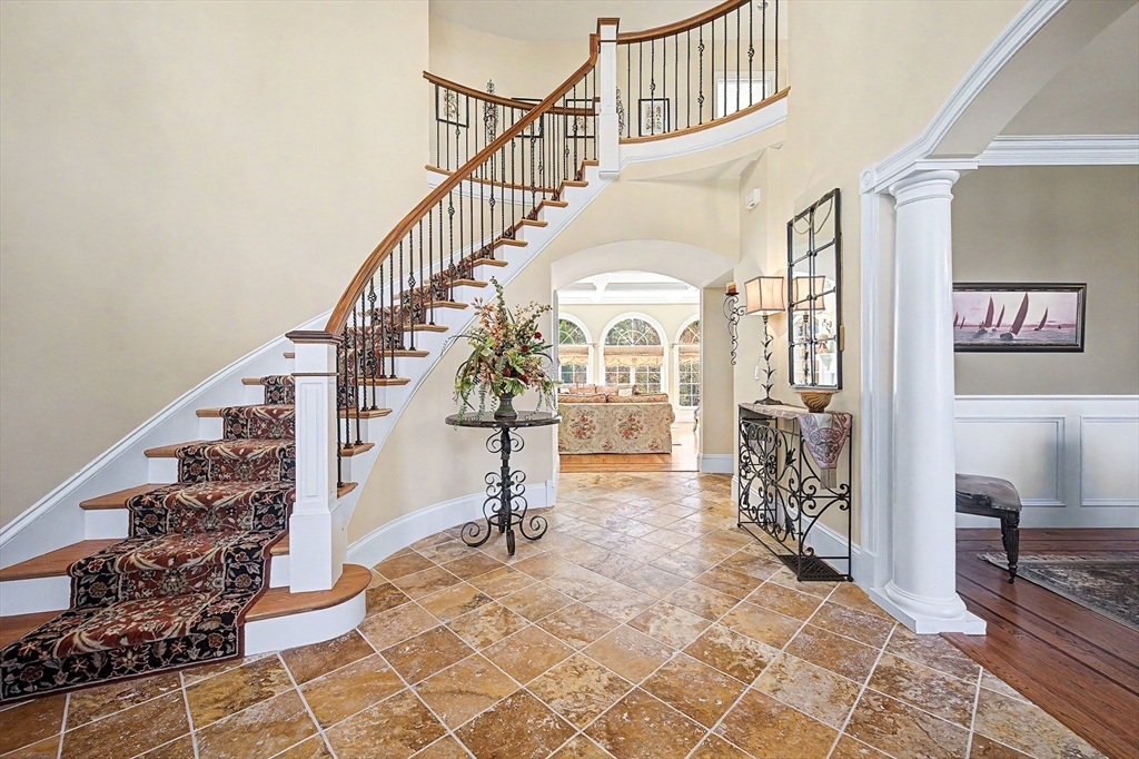 6 Trailside Way