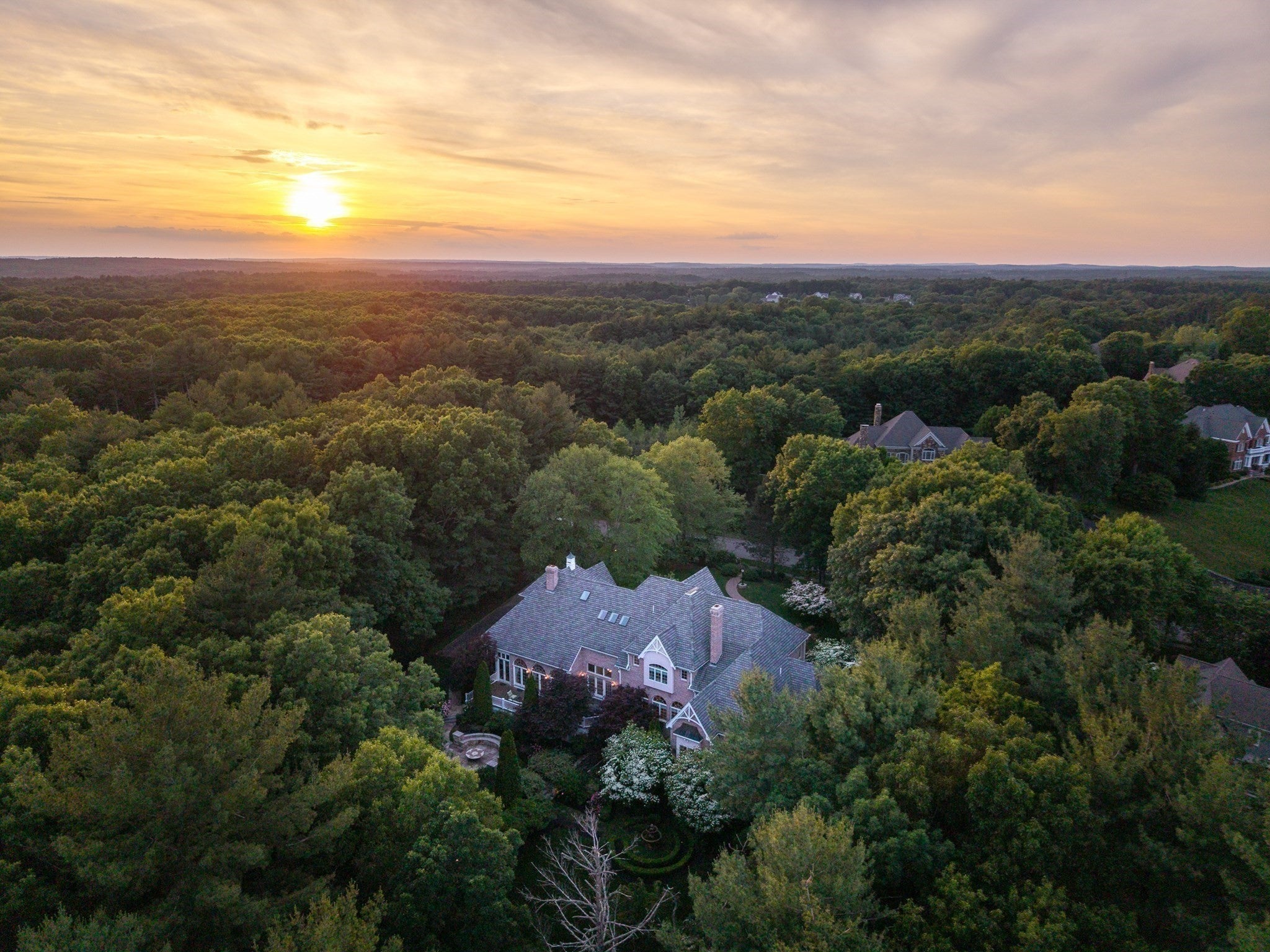 6 Trailside Way