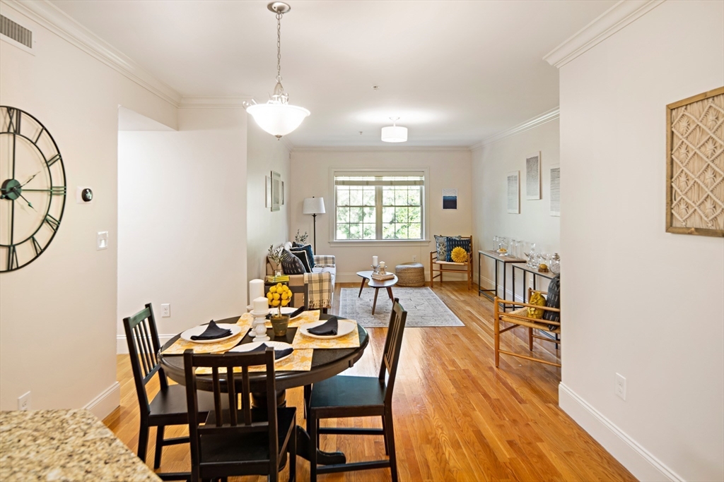 255 Winter St 302