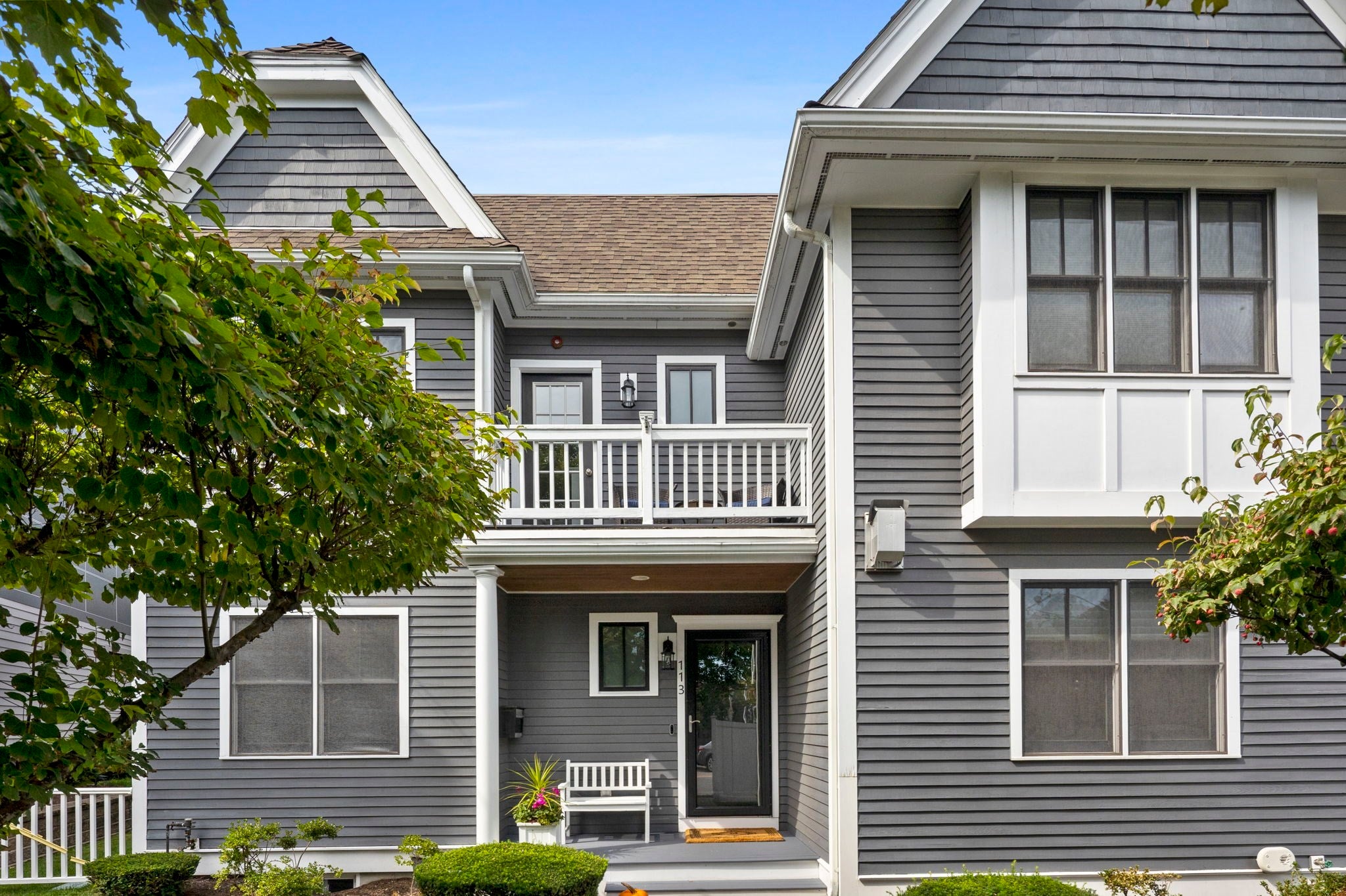 Photo of 113 Watertown St, Watertown, MA