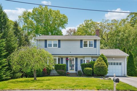 Photo of 35 Westgate Rd, Framingham, MA 01701 (MLS # 73523559)