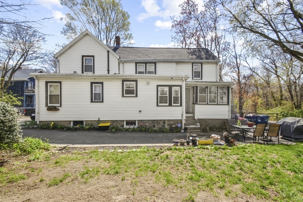 15 Madison Street