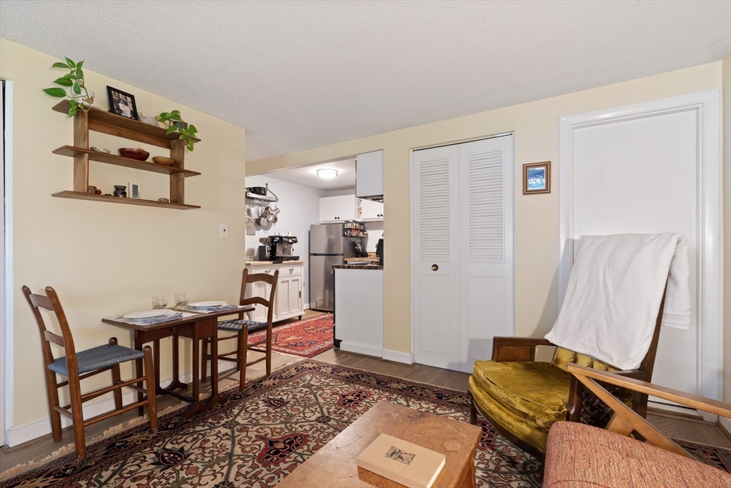 2 Old Colony Lane 4