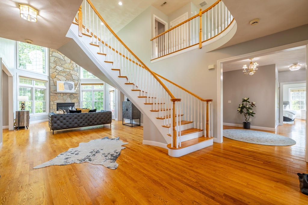 2 Regency Ridge