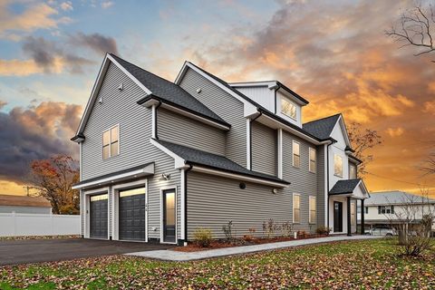 44 Buffington St Attleboro MA 02703