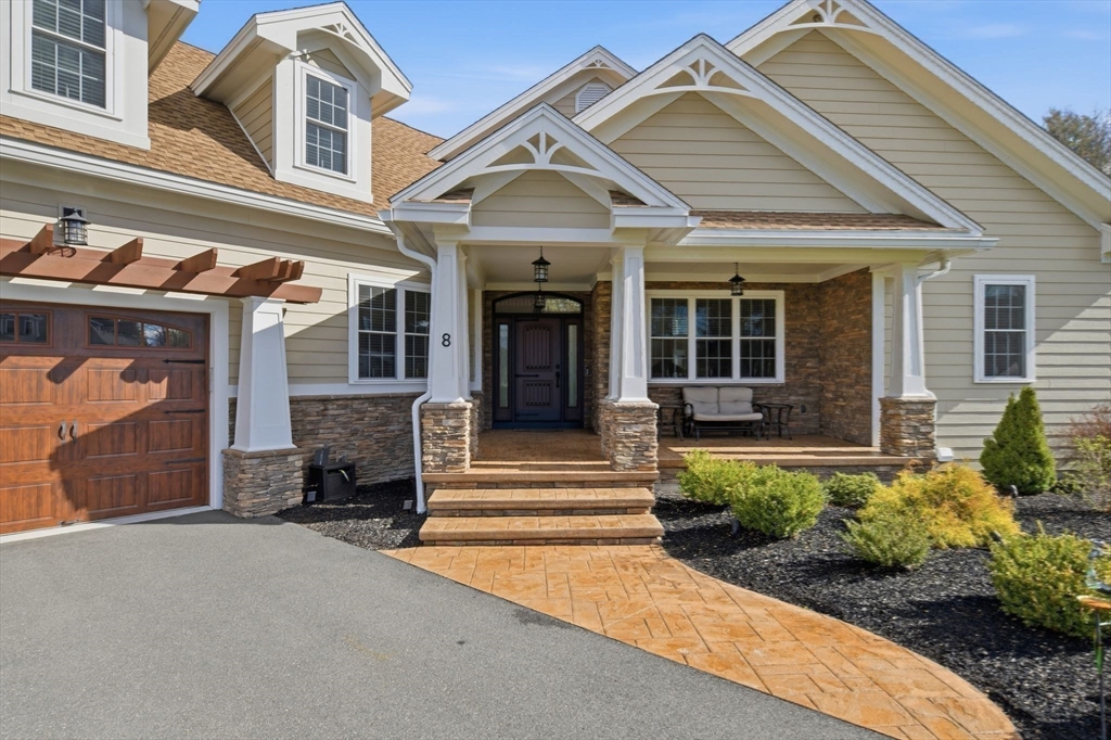 8 Fitch Farm Way