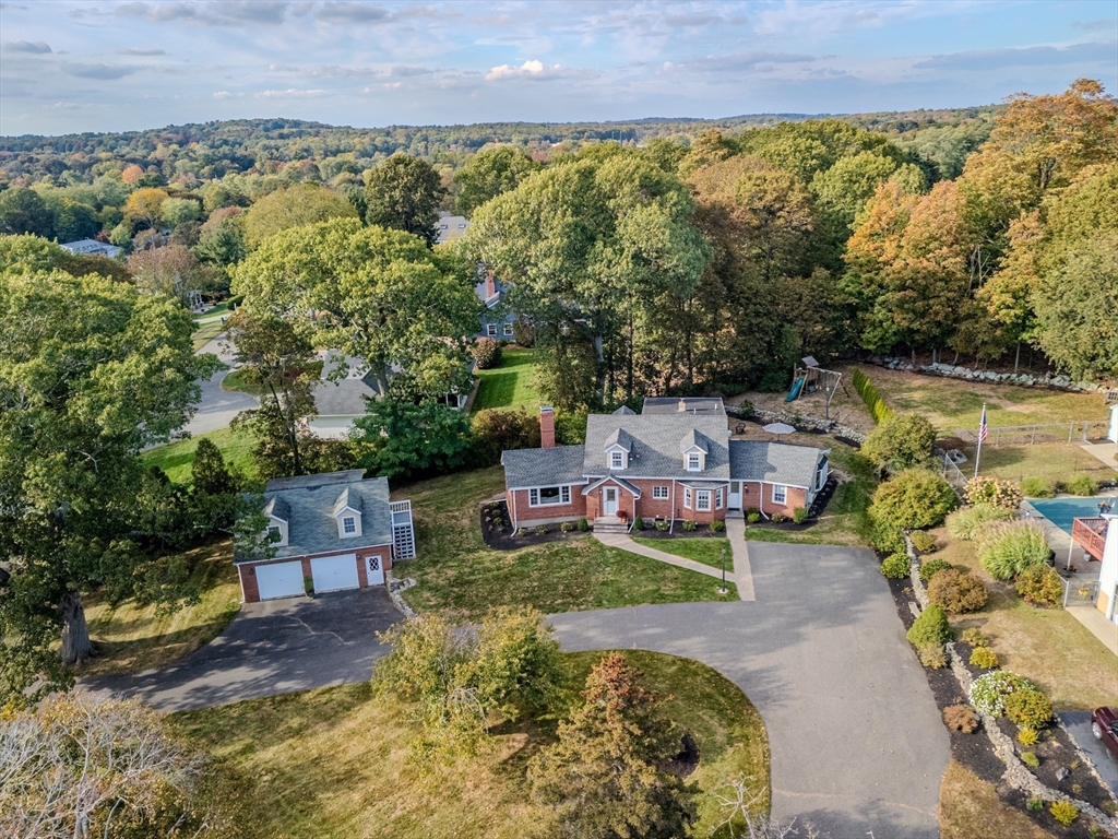 27 Burley Farm Rd