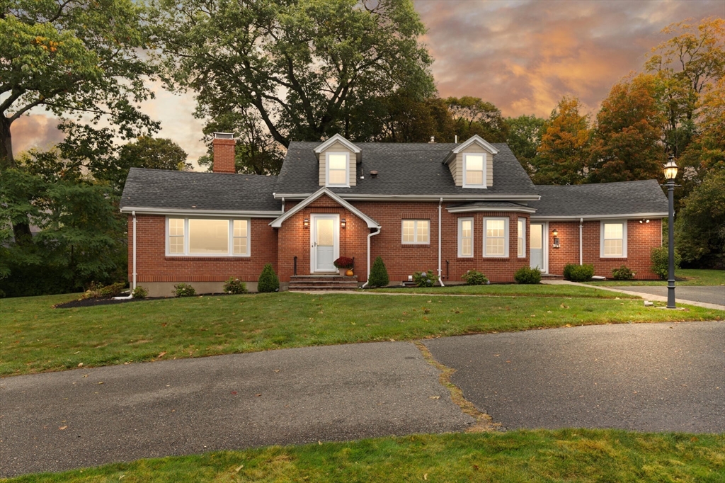 27 Burley Farm Rd