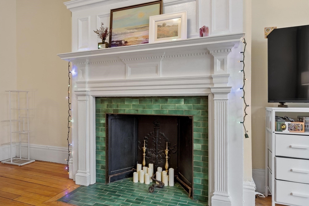 16 Glenville Ave 1