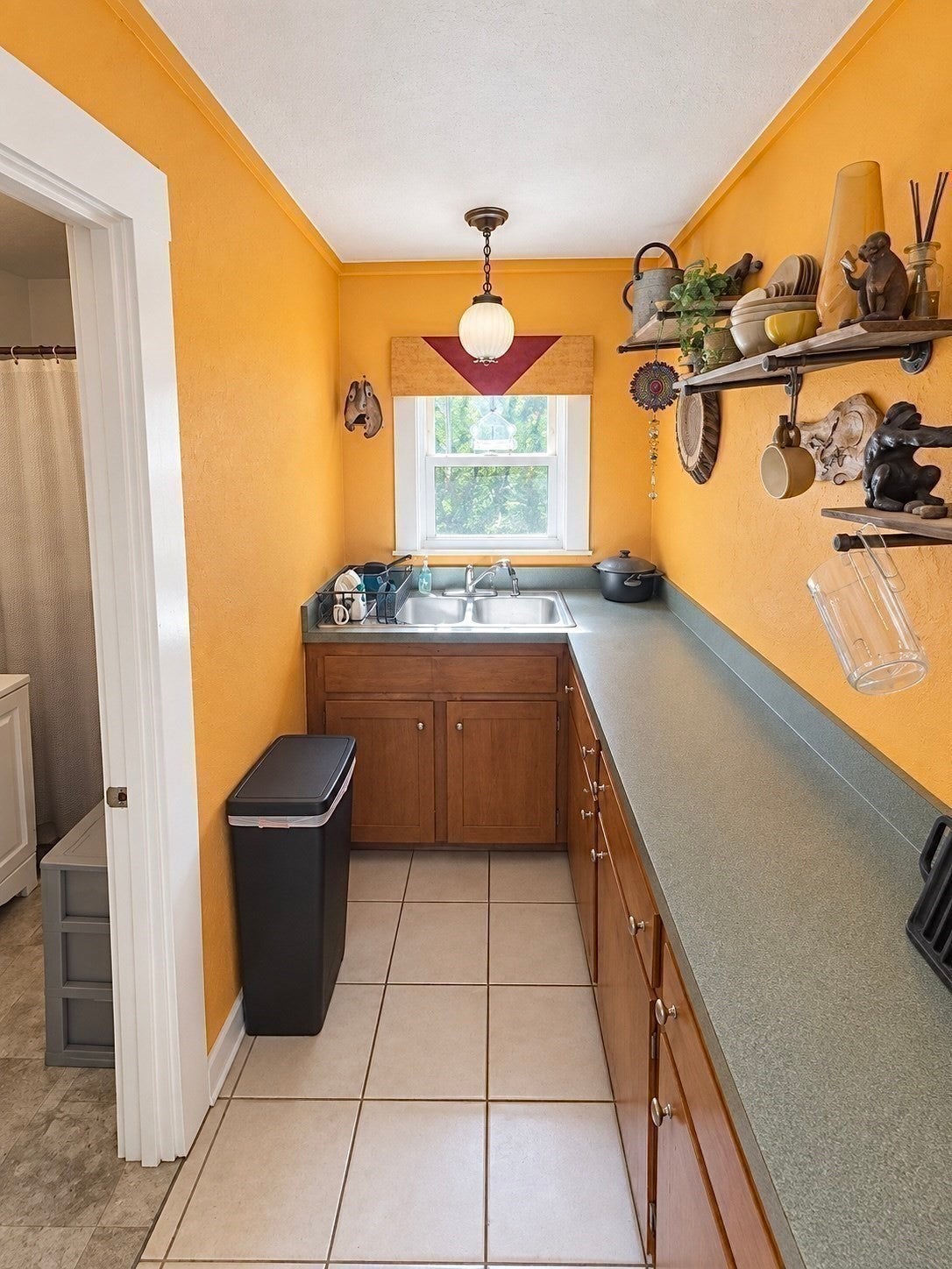 5 Dow Pl, Marlborough, MA, 5 Dow Pl, Marlborough, MA Photo #7