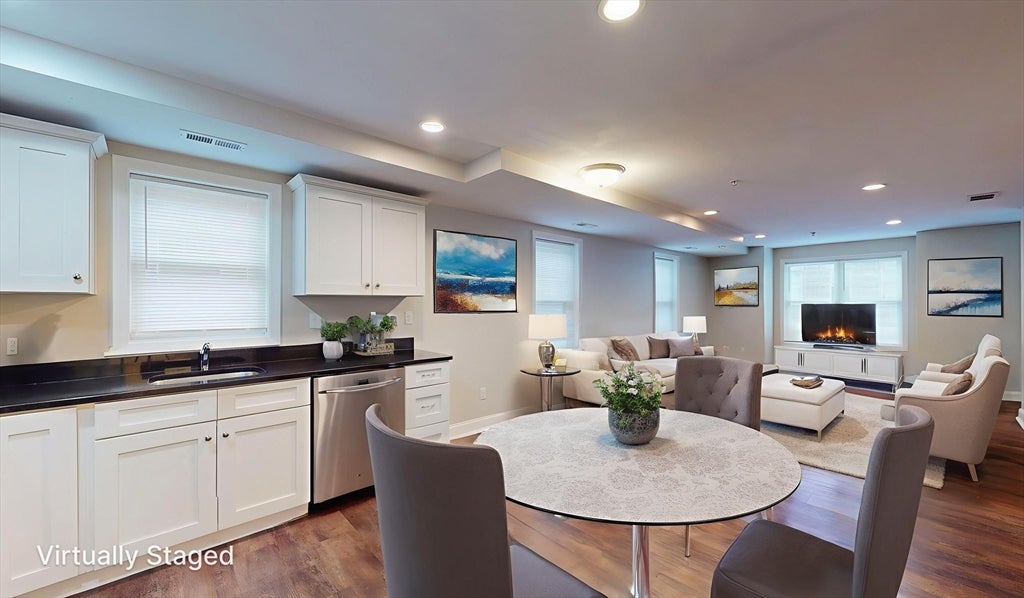 60 Holworthy ST #6, Boston, MA Photo #1