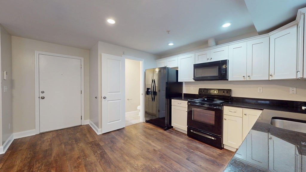 60 Holworthy ST #6, Boston, MA Photo #8