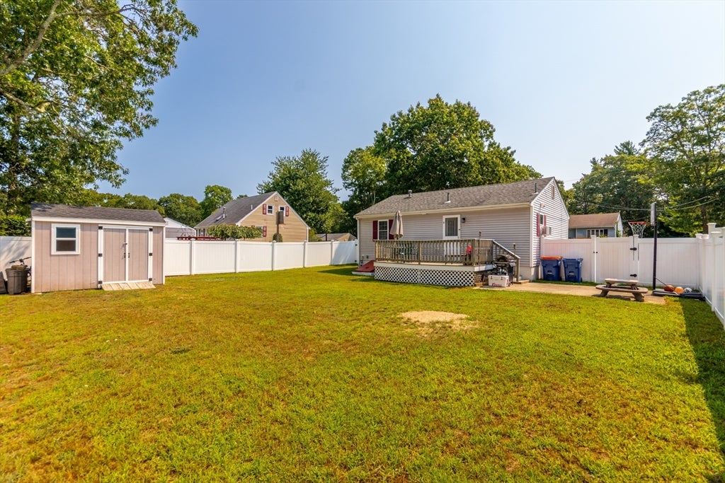 4 Standish Ave, Wareham, MA, 4 Standish Ave, Wareham, MA Photo #3