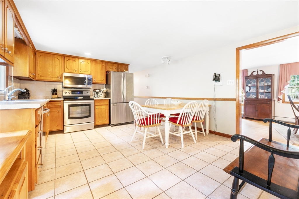 32 Scenic Dr