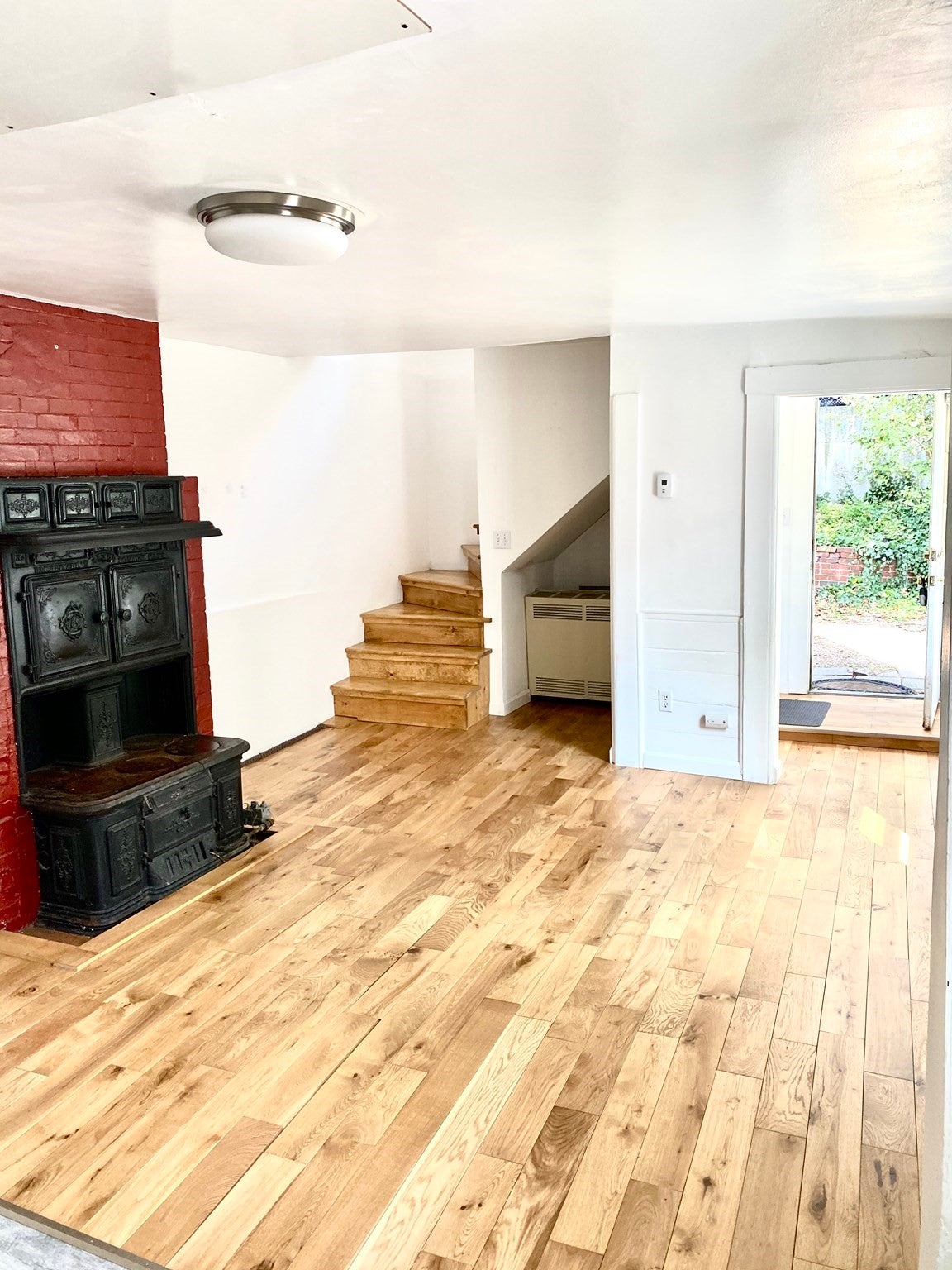 23 Monmouth Street #1R, Somerville, MA, 23 Monmouth Street #1R, Somerville, MA Photo #2
