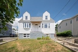 185 Suffolk Ave