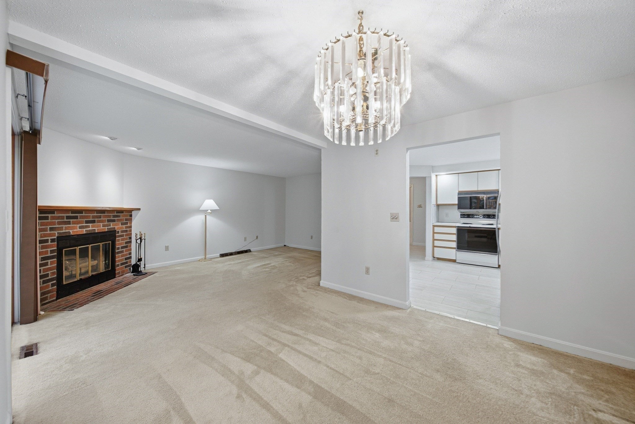 31 Shaw Farm Road #31, Canton, MA Photo #11