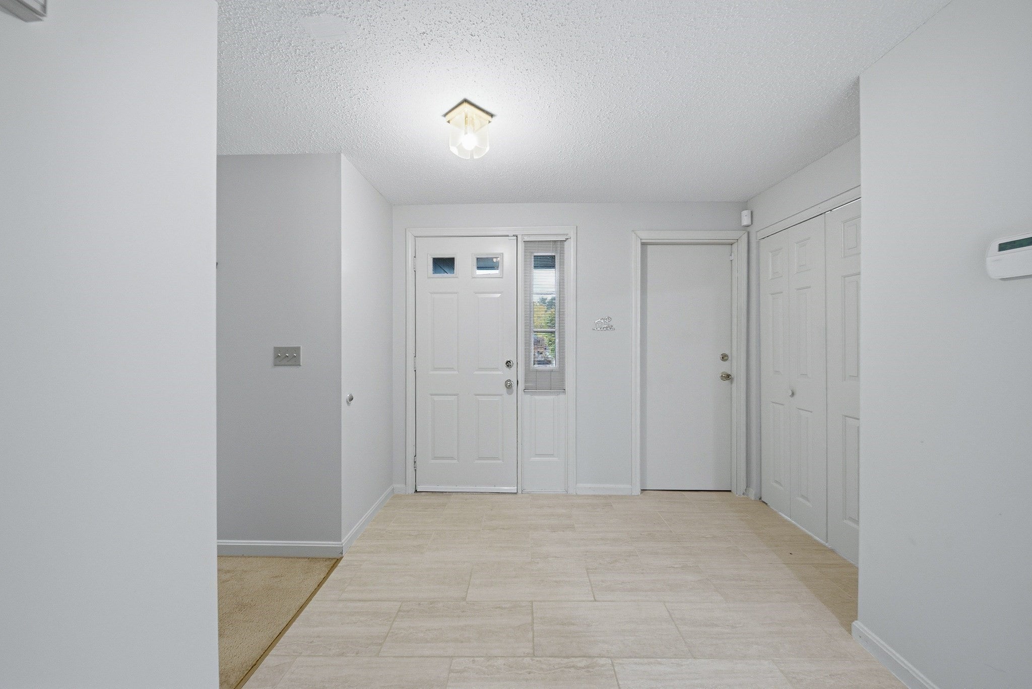 31 Shaw Farm Road #31, Canton, MA Photo #4