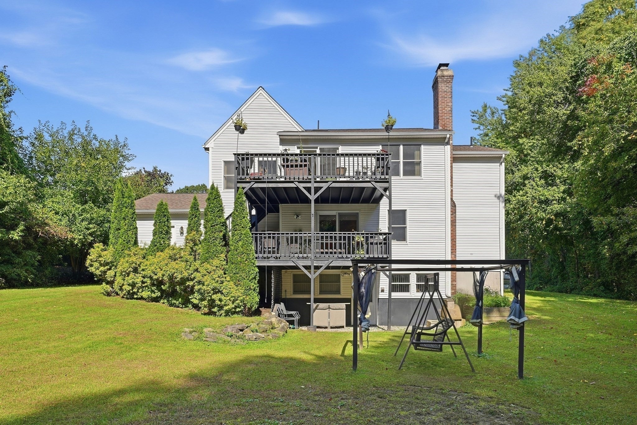 252 Elizabeth Dr.