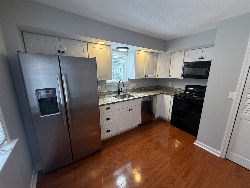 83 Taylor Street #2, Waltham, MA Photo #4