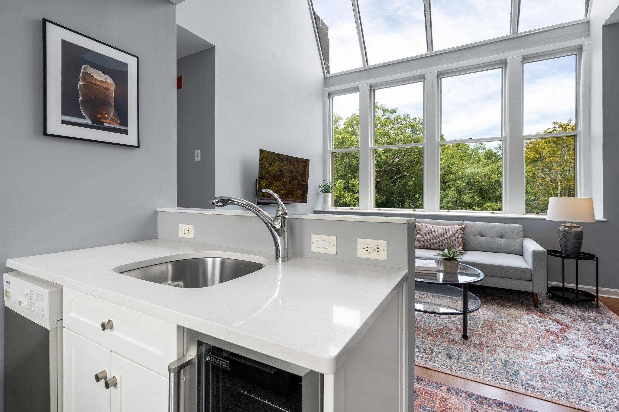 60 E Glen Road #303, Brookline, MA, 60 E Glen Road #303, Brookline, MA Photo #4