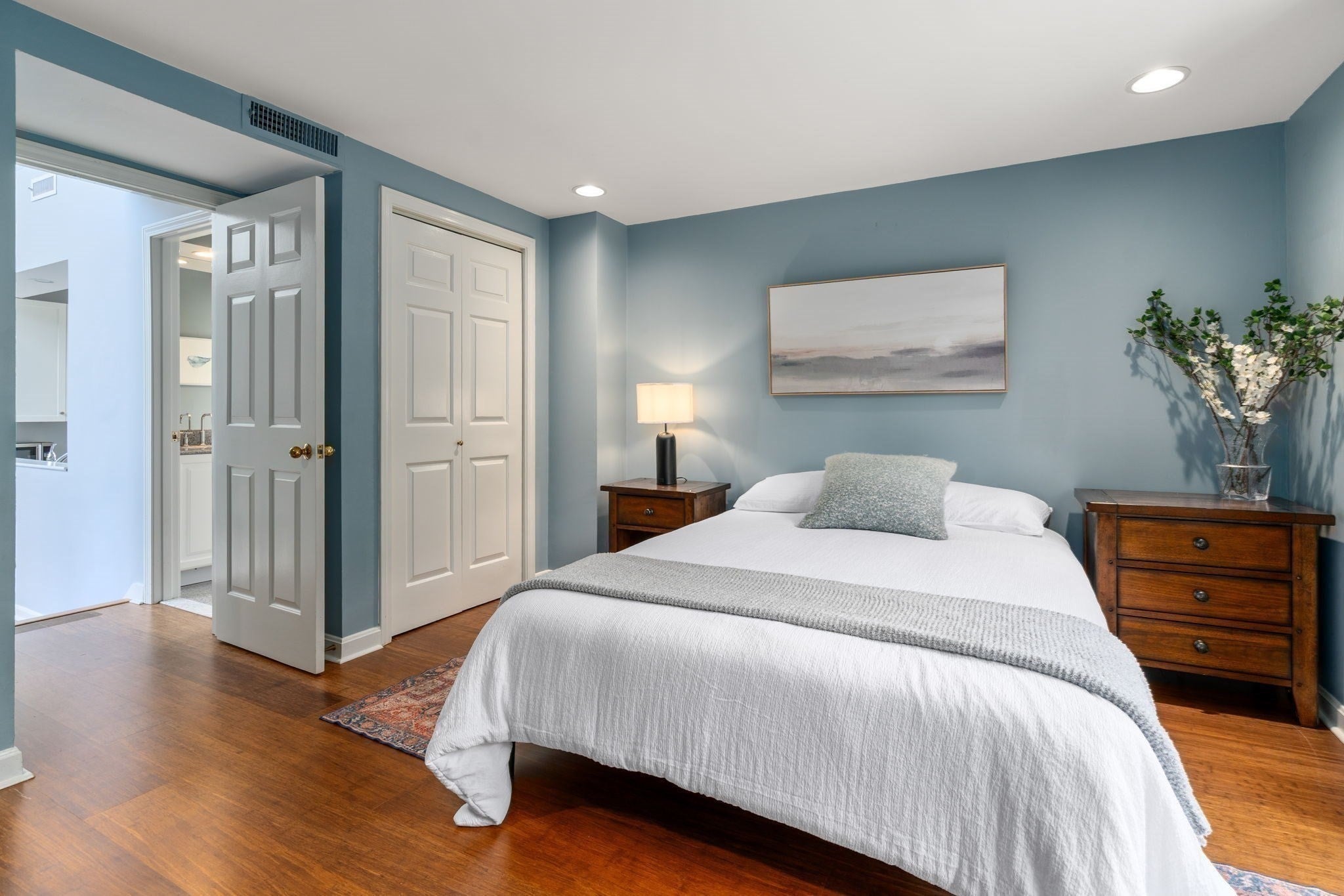60 E Glen Road #303, Brookline, MA, 60 E Glen Road #303, Brookline, MA Photo #9