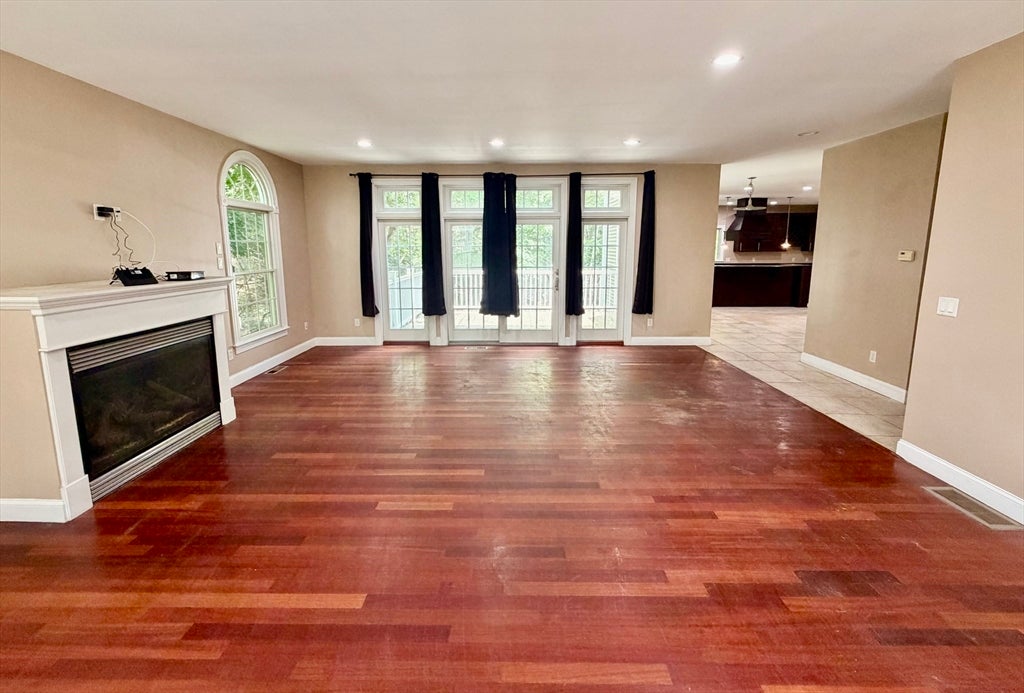 41 Thresher Rd