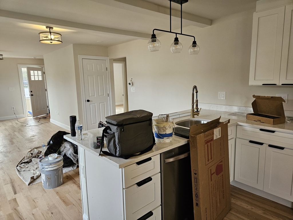 27 Catacunemaug Rd