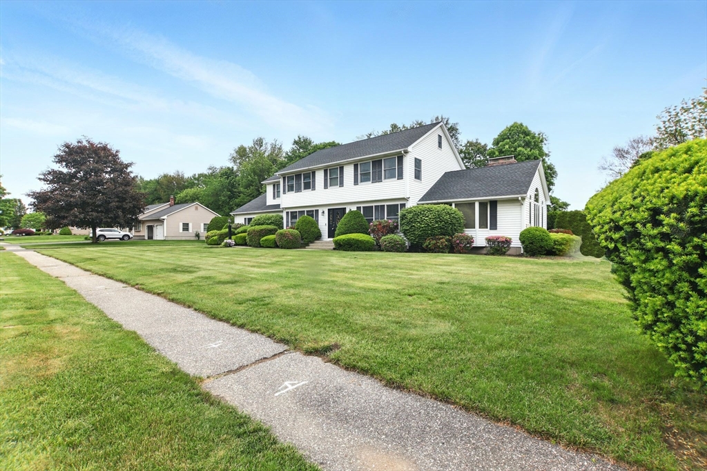 36 Apple Ridge Rd
