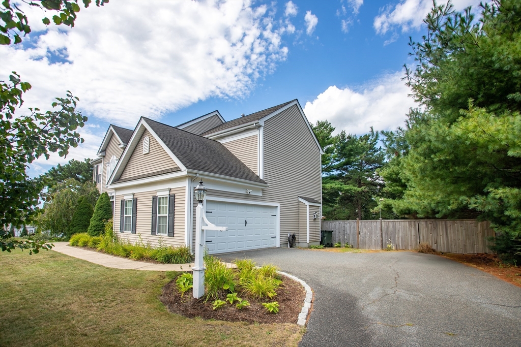 402 Raymond Rd