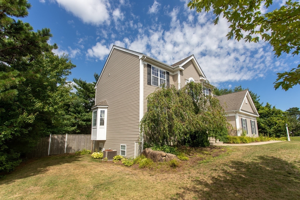 402 Raymond Rd