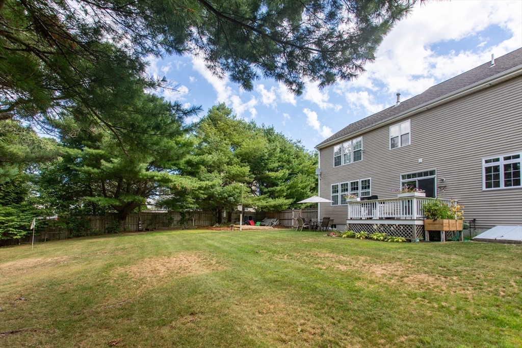 402 Raymond Rd