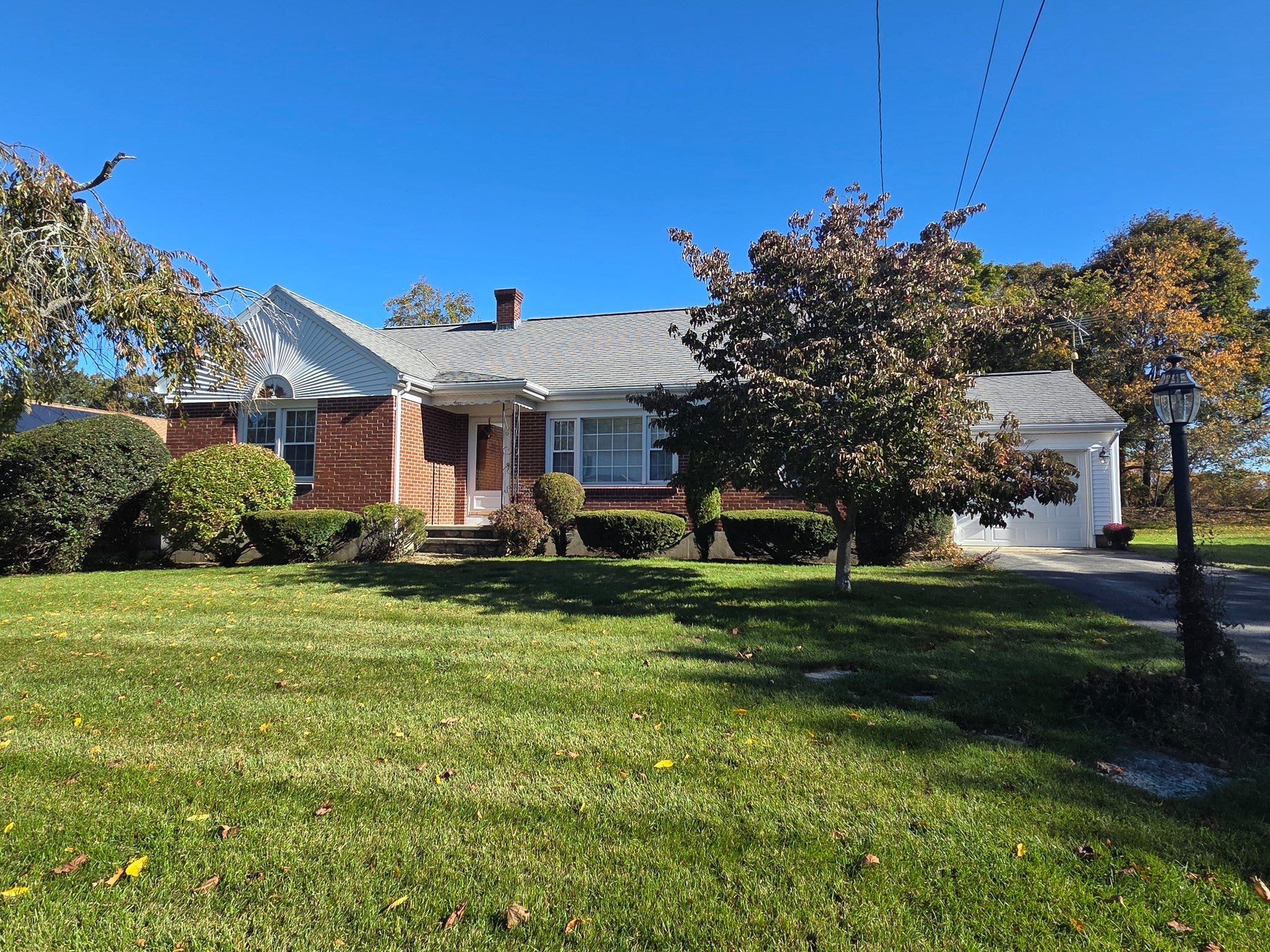 Photo of 40 Brodeur Ave, Webster, MA