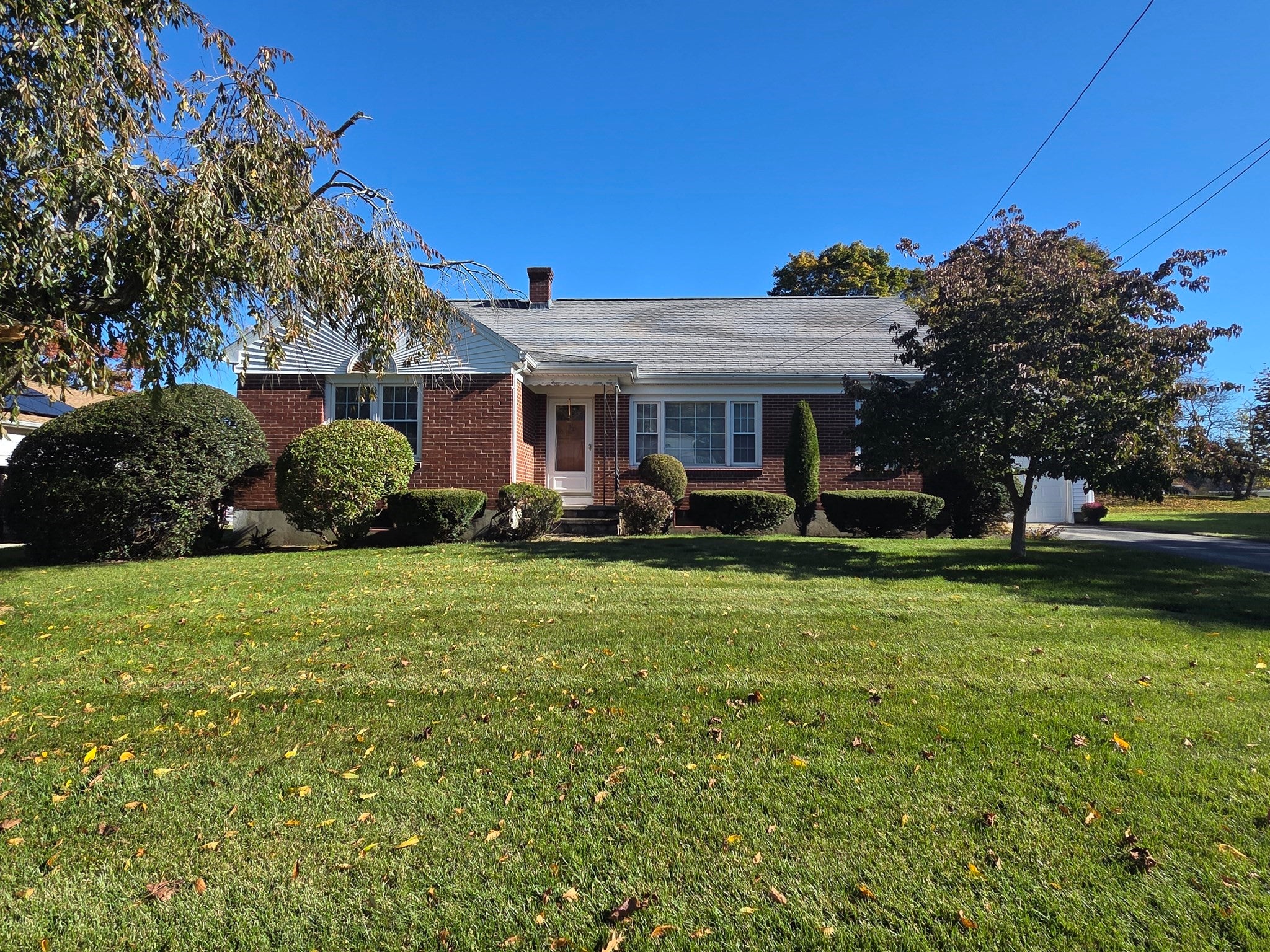 40 Brodeur Ave