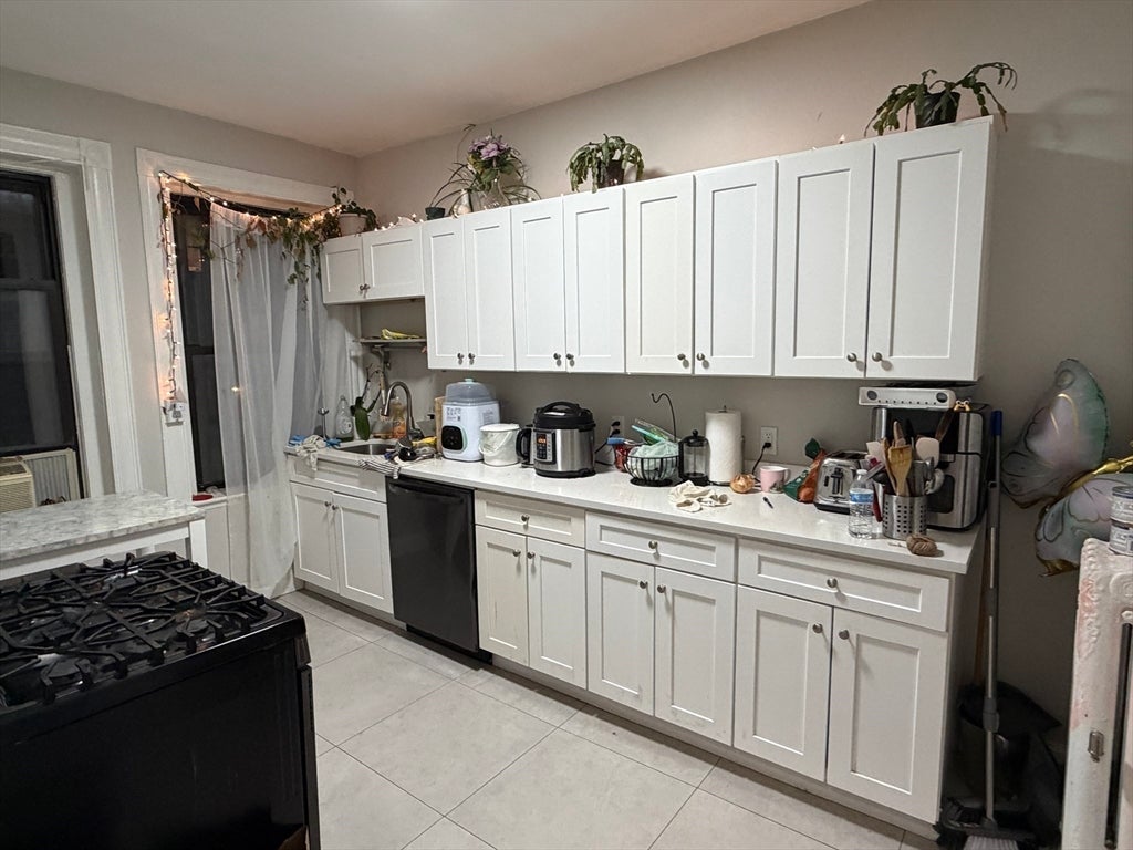 100 Linden St #6, Boston, MA, 100 Linden St #6, Boston, MA Photo #5