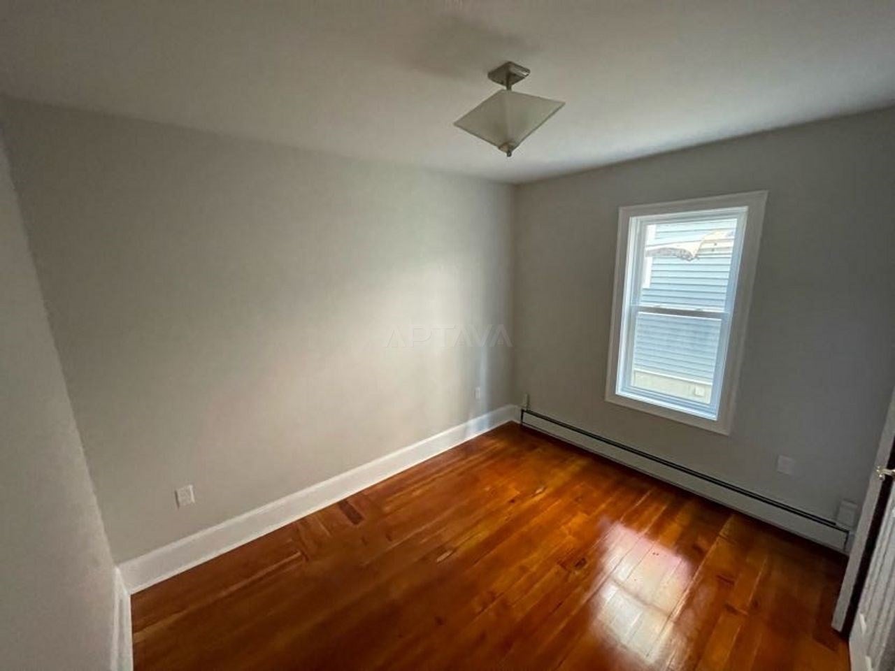 19 Harold St #1, Somerville, MA Photo #3