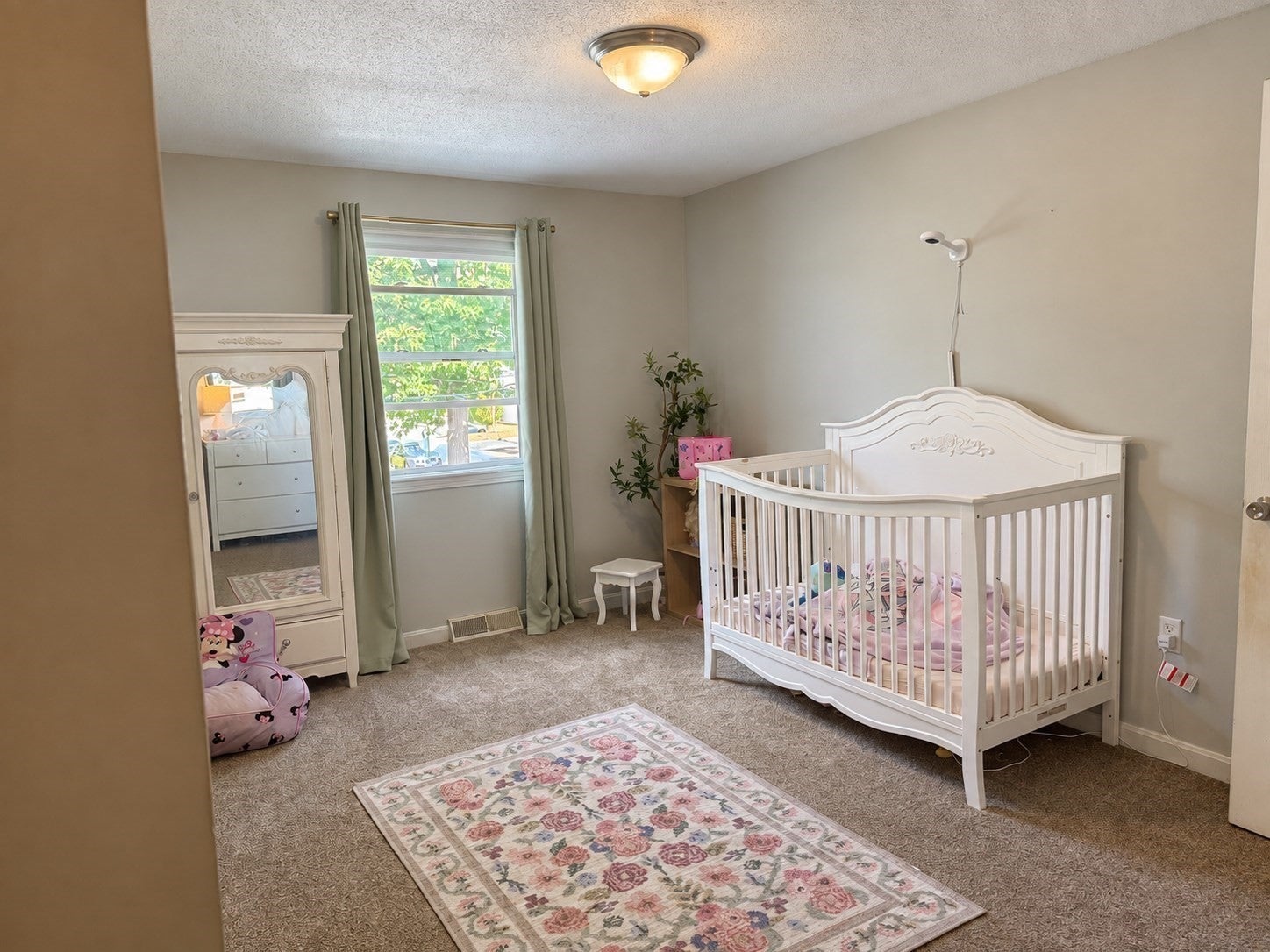 145 Mckinstry Ave, Chicopee, MA Photo #16