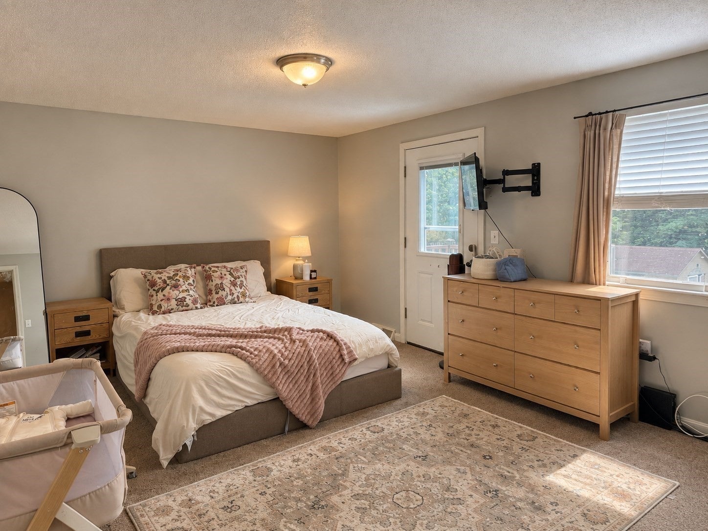 145 Mckinstry Ave, Chicopee, MA Photo #13
