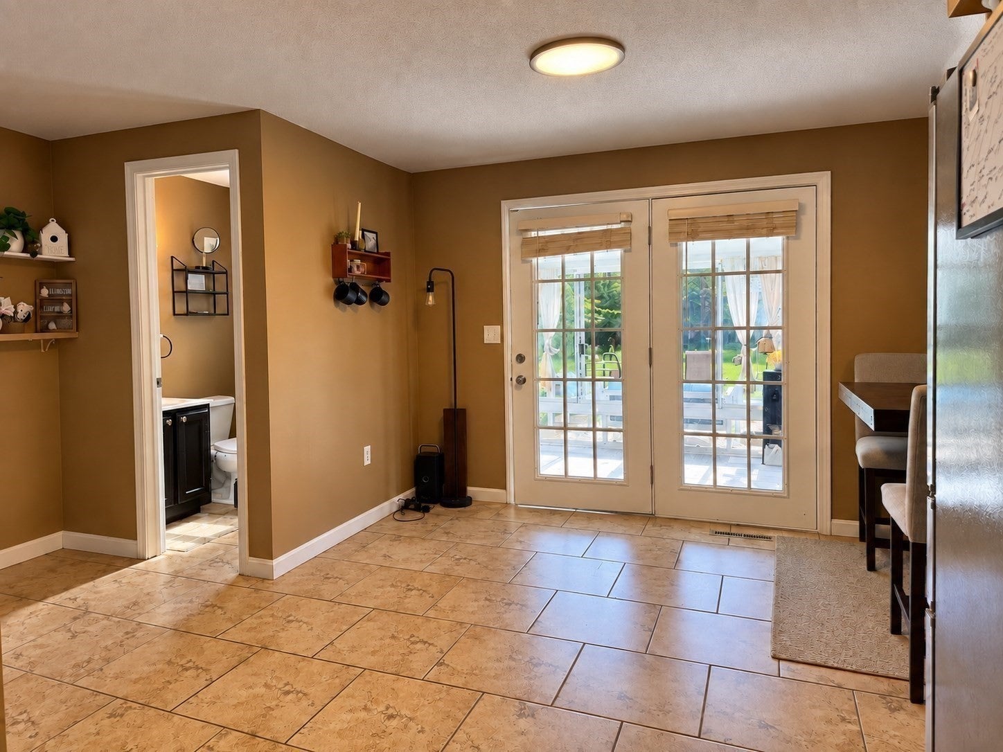 145 Mckinstry Ave, Chicopee, MA Photo #24