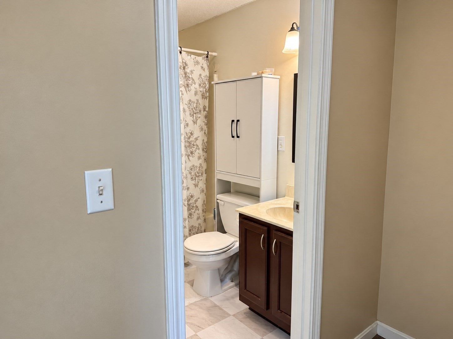 145 Mckinstry Ave, Chicopee, MA Photo #15