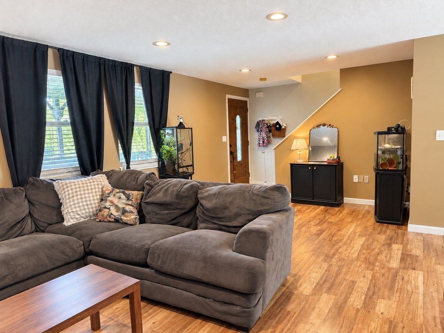 145 Mckinstry Ave, Chicopee, MA Photo #20