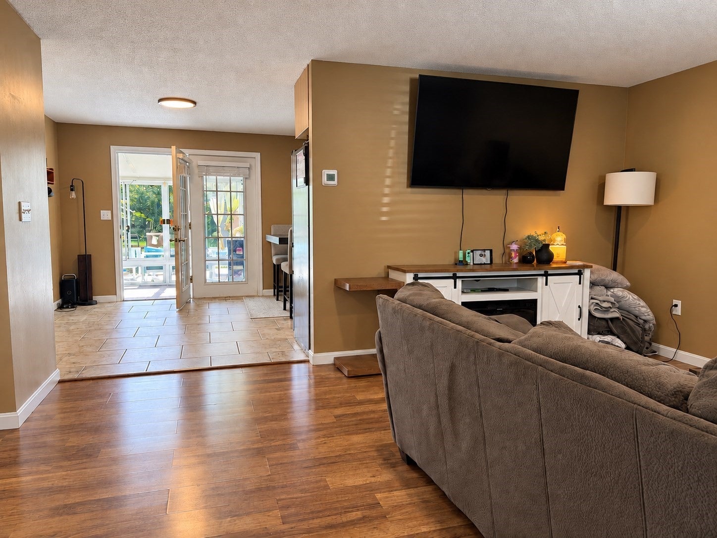 145 Mckinstry Ave, Chicopee, MA Photo #21