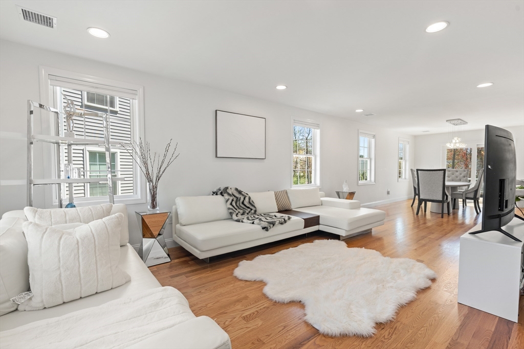 43 Toscano Way 43