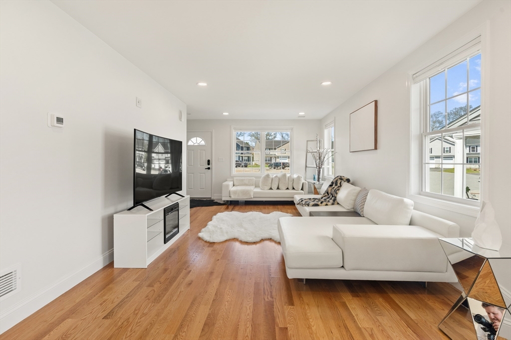 43 Toscano Way 43
