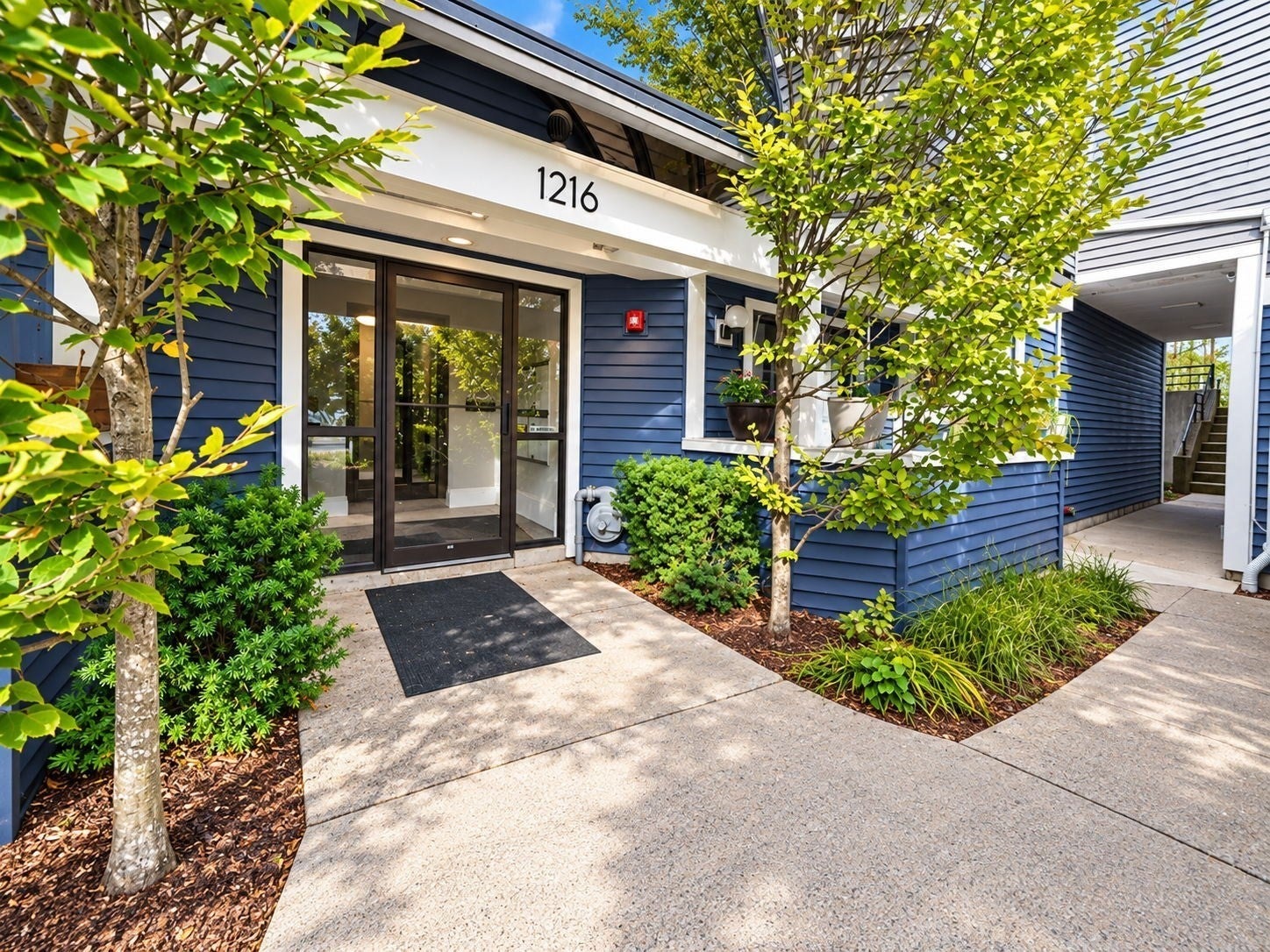 Photo of 1216 Vfw Pkwy, Boston, MA