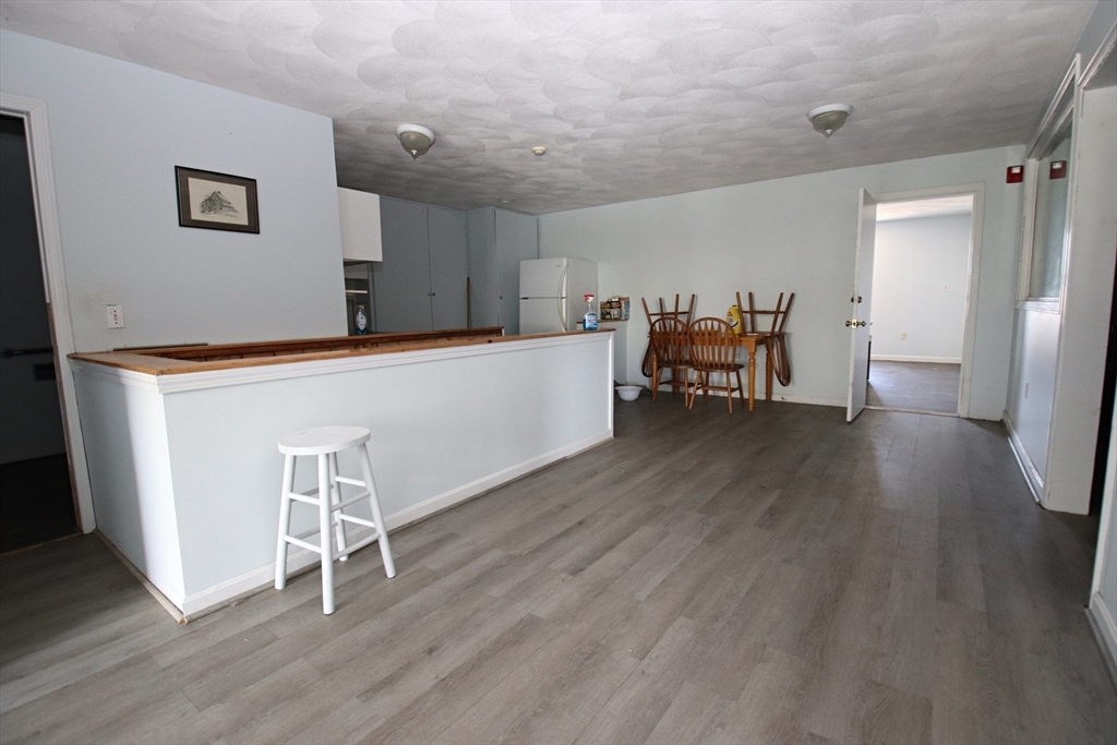 Revere, Massachusetts 02151, United States, ,2 BathroomsBathrooms,Commercial,Active,115839