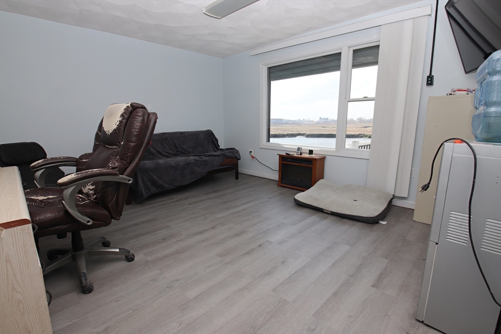 Revere, Massachusetts 02151, United States, ,2 BathroomsBathrooms,Commercial,Active,115839