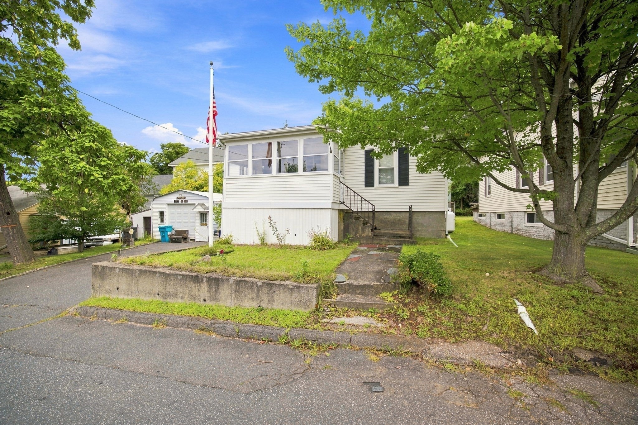 Photo of 55 Park Ave, Ware, MA