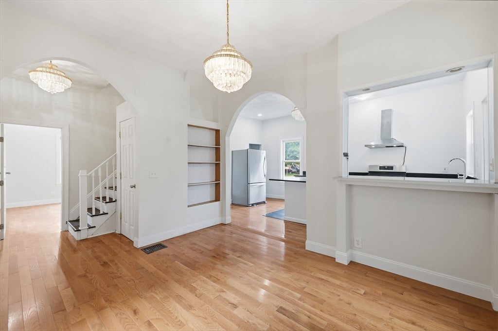 222 Hamilton St, Saugus, MA, 222 Hamilton St, Saugus, MA Photo #8